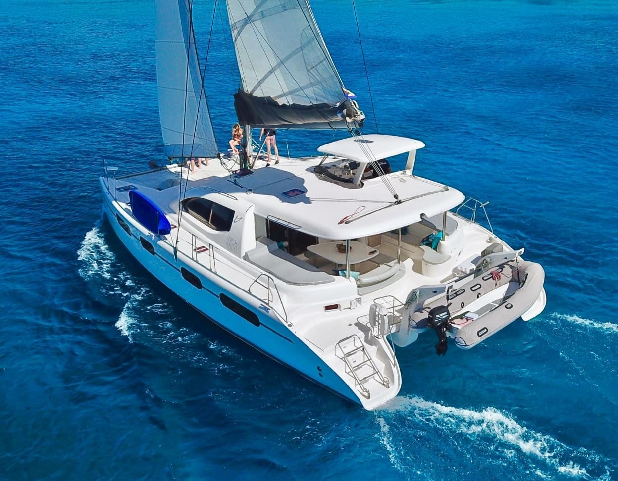Seaduced Luxury Charters