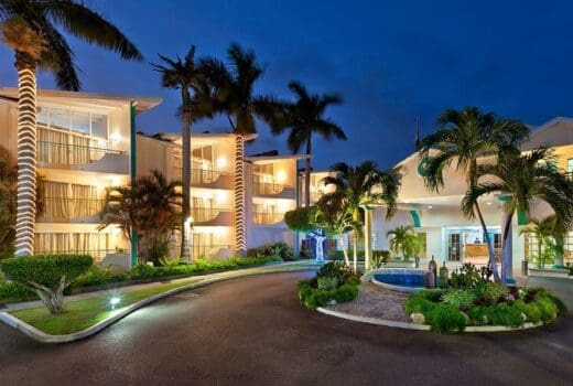 Blue-Horizon-Hotel