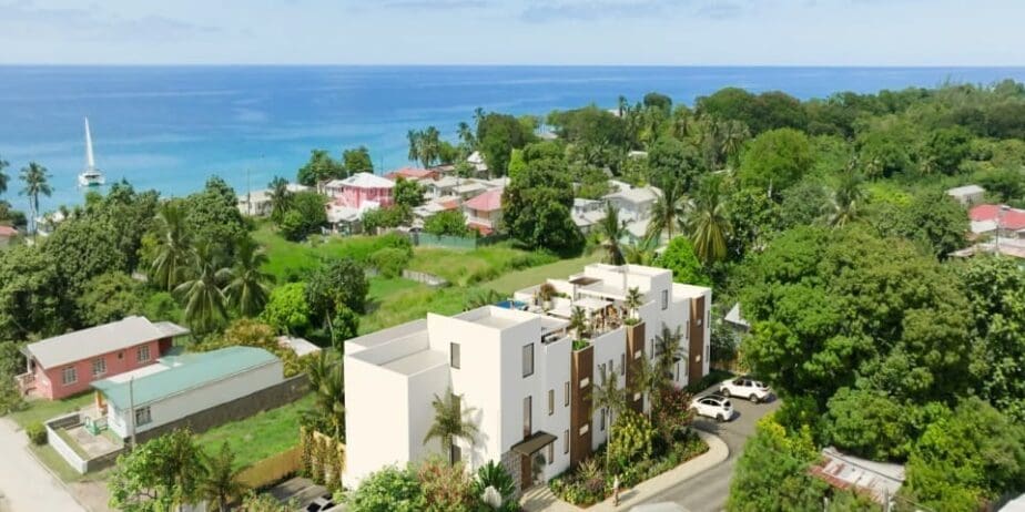 Alora Luxury
