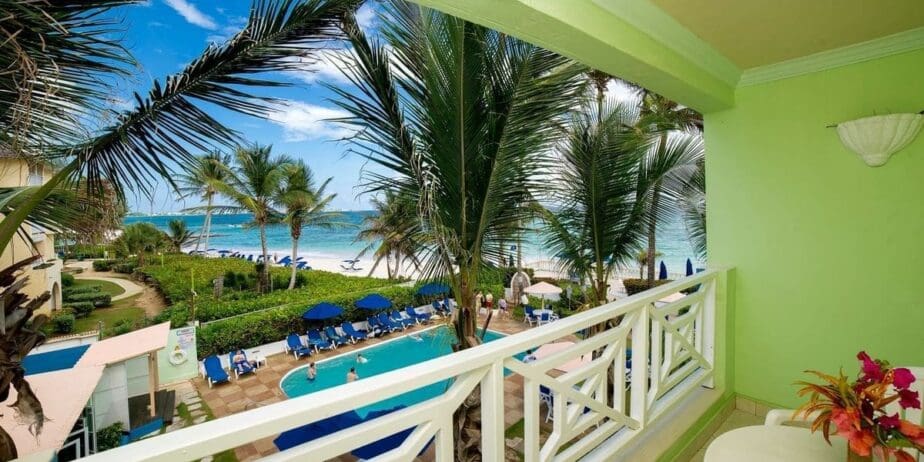 Dover Beach Hotel