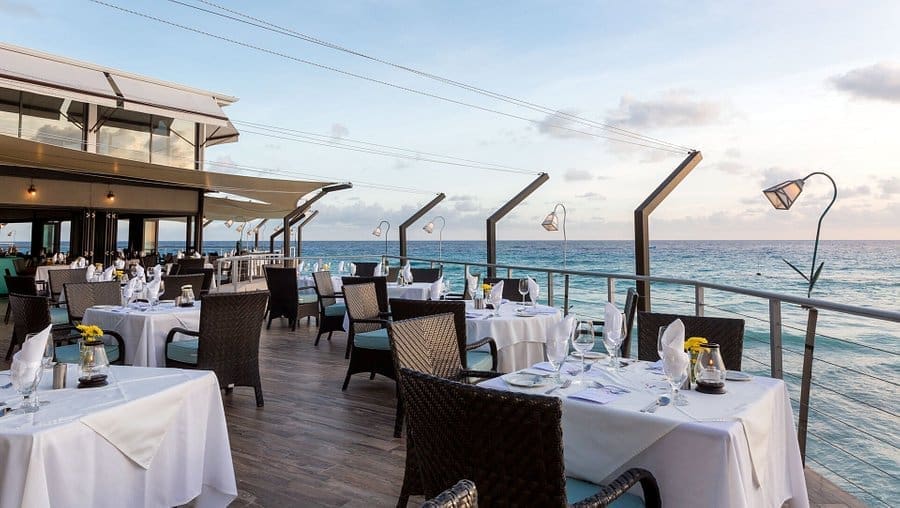 water-front-restaurant